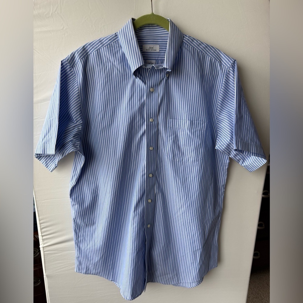 Brooks Brothers 364 Men's Blue Striped Shirt • Size 16